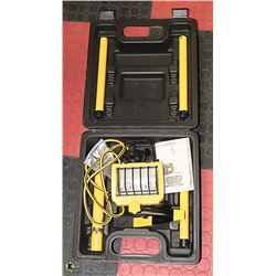 HOMELIGHT HOME PROJECT LIGHT, HALOGEN, 3-LEG