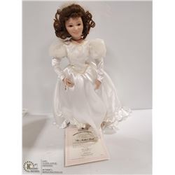 16" ASHTON DRAKE DOLL "HER MOTHER'S PEARLS"