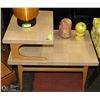 Image 1 : MID CENTURY MODERN END TABLE 28.5" X 19" X 24"