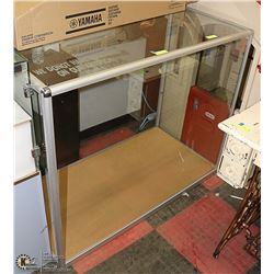 GLASS DISPLAY CABINET  48W X 39T X 24D