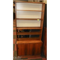 MID CENTURY MODERN CABINET SHELVES / CREDENZA