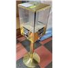 Image 1 : 4 IN 1 CANDY MACHINE WITH COIN SLOT 46" TALL