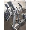 Image 4 : LIFE FITNESS ELLIPTICAL TRAINER FOR STRIDE TOTAL