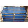 Image 1 : VINTAGE BLUE STEAM TRUNK 21" X 21" X 40"