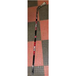HOCKEY STICK RIGHT HANDED AUTOGRAPHED BY GLENN