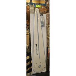 CIRCLE CUTTING JIG FOR ROUTER