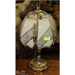 TOUCH LAMP