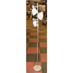 MODERN FLOOR LAMP WITH 3 LIGHTS
