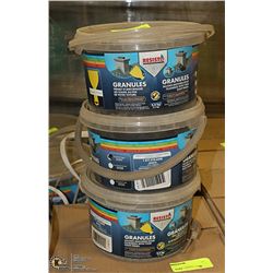 LOT OF THREE 3.5KG PAILS OF ROOFING GRANUALS
