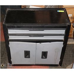 3 DRAWER TOOLBOX W/ STANLEY & MASTERCRAFT SOCKET