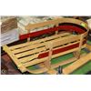 Image 1 : VINTAGE CHILD'S WOODEN SLED