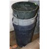 Image 1 : 4 GARBAGE CANS