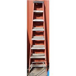 8 FOOT ORANGE FIBREGLASS LADDER