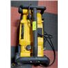 Image 1 : DEWALT RADIO / WORKSITE CHARGER PLUS