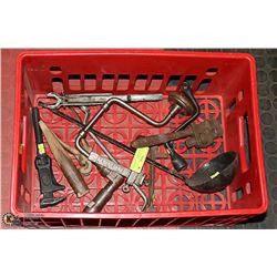 CRATE OF ANTIQUE DRILL/ BLACKSMITH TOOLS/ SAWSET