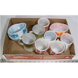 FLAT OF FIRE KING PYREX, 7 MUGS 5DISHES