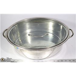 EXTRA LARGE STAINLESS STEEL ROASTER WITH LID