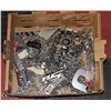 Image 1 : BOX FULL OF VEHICLE EMBLEMS AND
