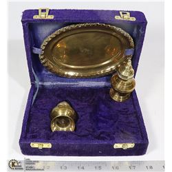 VINTAGE BRASS SET OF SALT & PEPPER SHAKERS