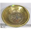 Image 1 : LARGE HANDHAMMERED BASIN 19" ACROSS