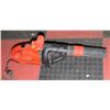 Image 1 : BLACK AND DECKER LEAF ELECTRIC BLOWER