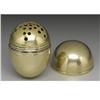 Image 2 : A Silver Gilt Egg Shape Vinaigrette 