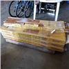 Image 2 : 7 boxes of gunstock oak laminate flooring