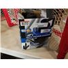 Image 2 : Portable auto vacuum and 2 knee hockey nets