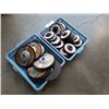 Image 1 : 2 trays of grinding discs