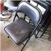 Image 2 : 8 FOLDING CHAIRS