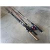 Image 2 : 5 fishing rods one is collapsable