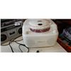 Image 3 : PHILCO RETRO STYLE RADIO/CD PLAYER AND CANDLE RADIO