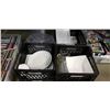 Image 1 : 3 CRATES OF WHITE DISHES