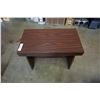 Image 2 : Side table
