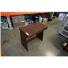 Image 3 : Side table