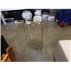 Image 3 : HEAVY BRASS VALET STAND
