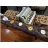Image 3 : LOG CANDLE HOLDER