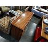 Image 2 : PALLISER 7 DRAWER DRESSER