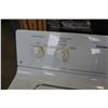 Image 8 : GE WASHER AND DRIER