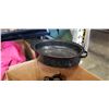 Image 2 : VINTAGE ROASTER AND COFFEE CARAFES