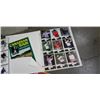 Image 2 : 3 Binders of NBA hall of famers, WCW, Baseball and PGA cards