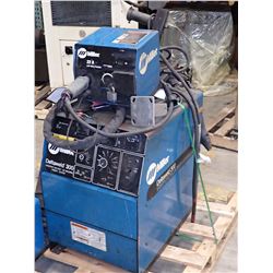 Miller Deltaweld 300 Welder w/ Feeder