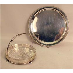 A GORHAM STERLING SILVER CIRCULAR TRAY 