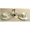 Image 1 : A STAFFORDSHIRE STYLE FIGURINE