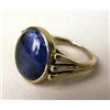 Image 2 : A 14K WHITE GOLD AND SAPPHIRE RING