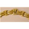 Image 2 : A 14K YELLOW GOLD LINK NECKLACE