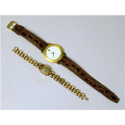 A YELLOW AND ROSE GOLD WRISTWATCH