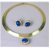 Image 1 : A 14K YELLOW GOLD AND LAPIS EARRING AND