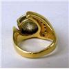 Image 3 : A 14K YELLOW GOLD AND ROUND DIAMOND RIN