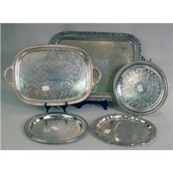 A LARGE GROUP OF SILVER PLATED SERVING 